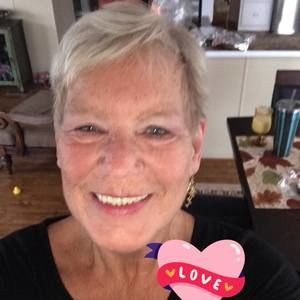 Meet your Posher, Gloria